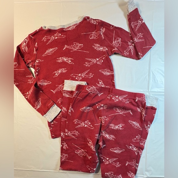 GUC Bundle: Nike Hoodie, Space- & Football-Themed Winter Pajamas, 2 Undershirts - Picture 8 of 16